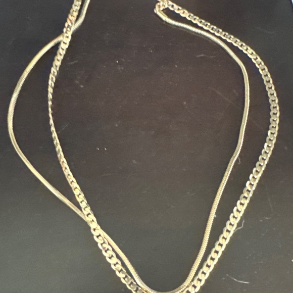 Towne & Reese Delicate Double Layer Chain - Picture 5 of 5